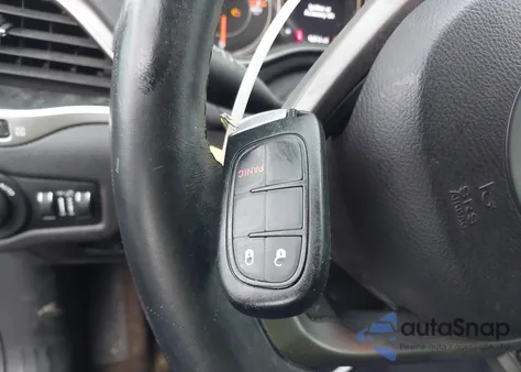 2019 Jeep Cherokee Latitude Plus 4X4 from USA, damaged, VIN 1C4PJMLB7KD118123